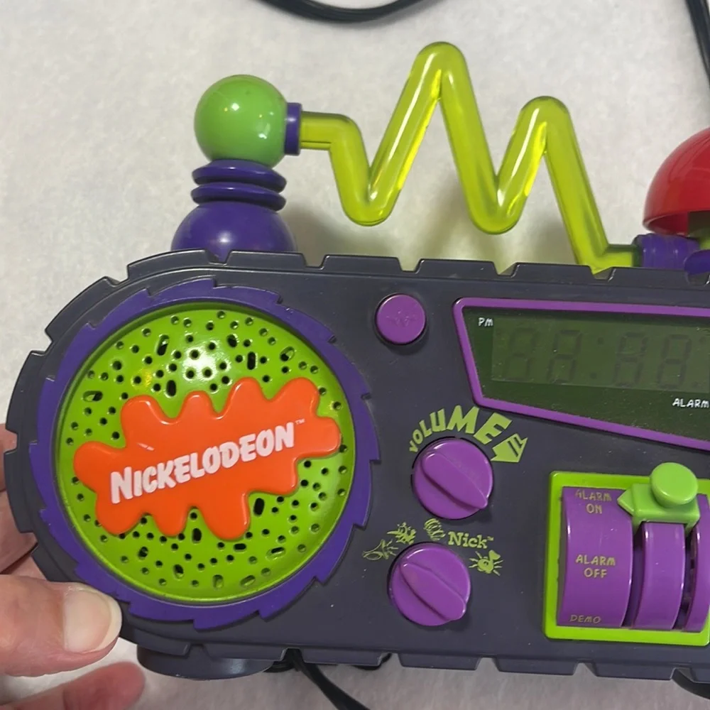 Vintage Nickelodeon Purple Lime Green Clock Radio 1995 90s Kids Teen Timeblaster - Picture 4 of 12